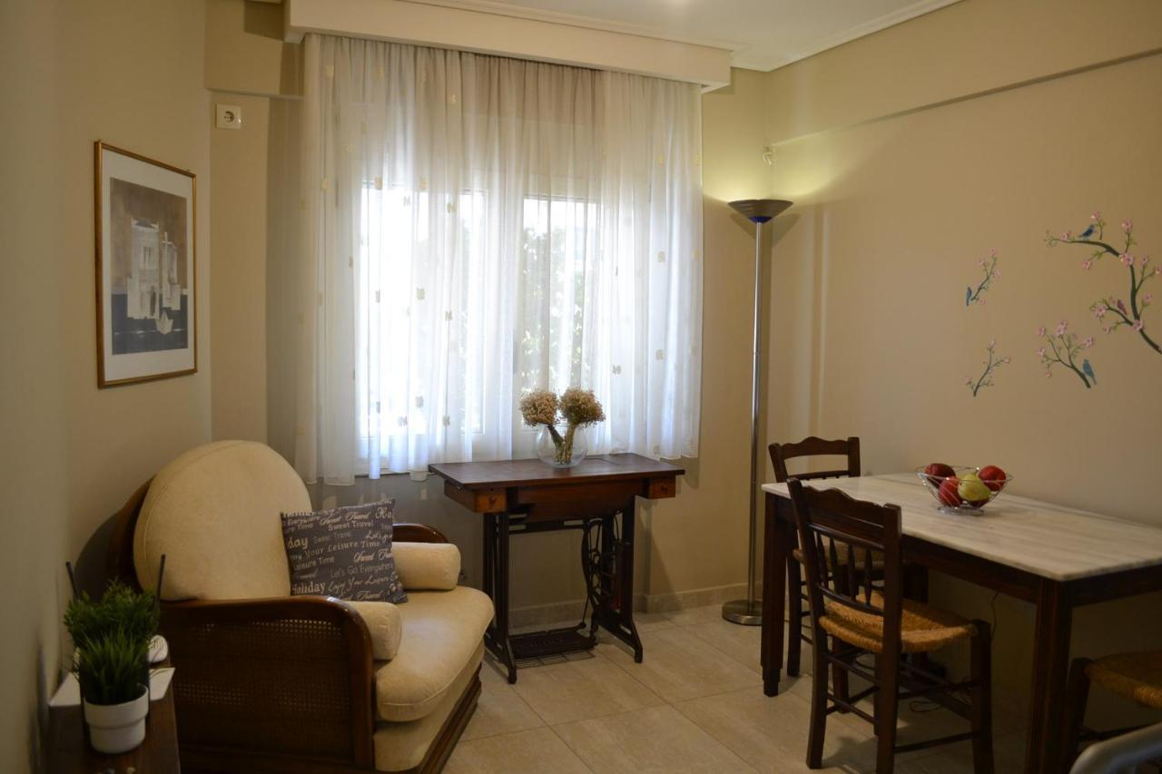 Kalamata Beach Maizonette Ground Floor And Semi-Basement With Yard Exterior foto